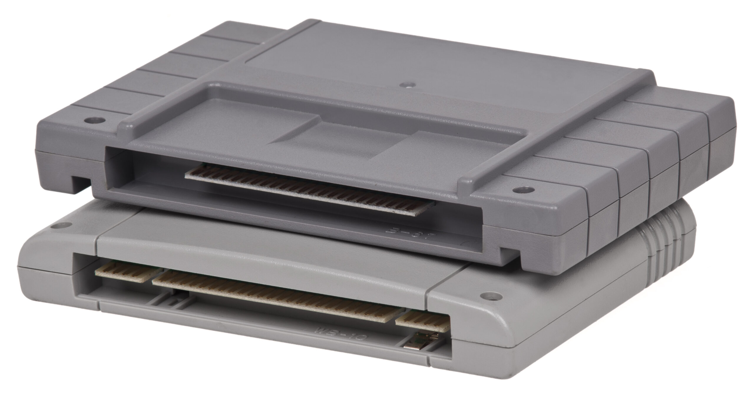 Cartucce SNES e SFAM a confronto