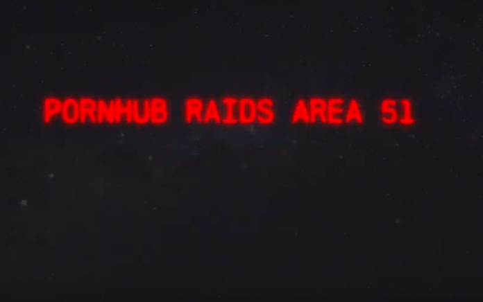 PornHub ha creato la parodia Porno del Raid all'area 51 18