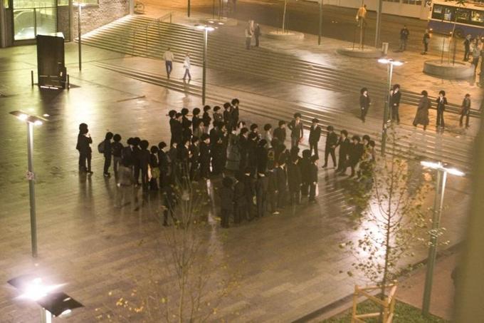 SwastiGET presso la sede di Sulake